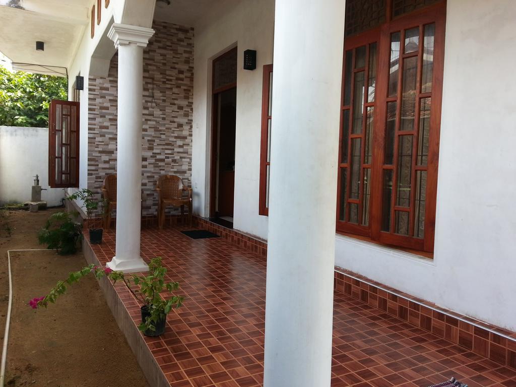 Seetha'S Hostel Negombo Exterior foto